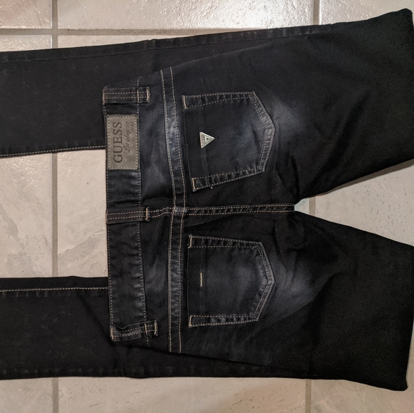 NWOT Guess Daredevil skinny jeans sz23 - Picture 2 of 3